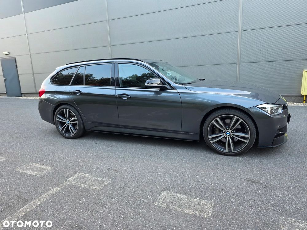 BMW Seria 3 340i xDrive Edition M Sport Shadow - 9