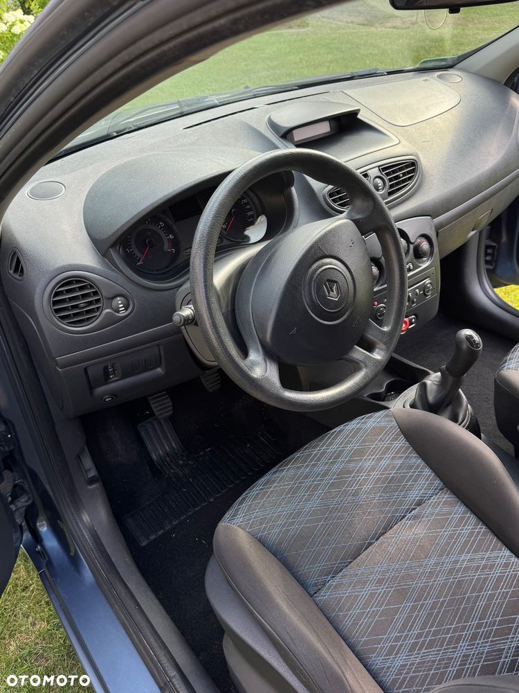 Renault Clio 1.2 16V All Inclusive - 13