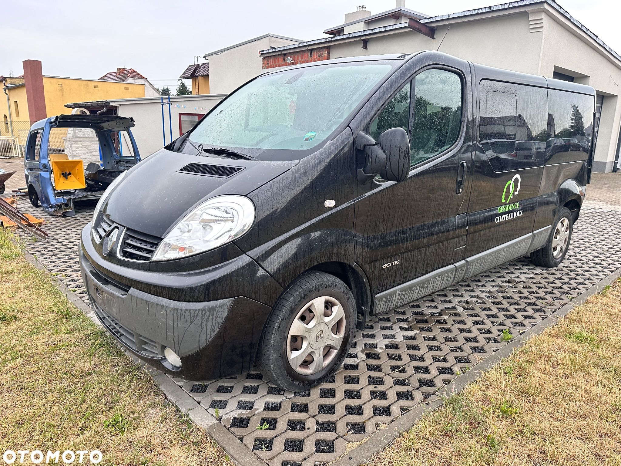 Renault Trafic 2.0 dCi 115 FAP Grand Passenger Black Edition - 1