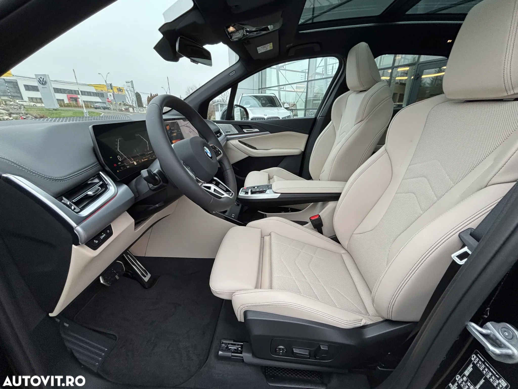 BMW Seria 2 220i AT MHEV - 9