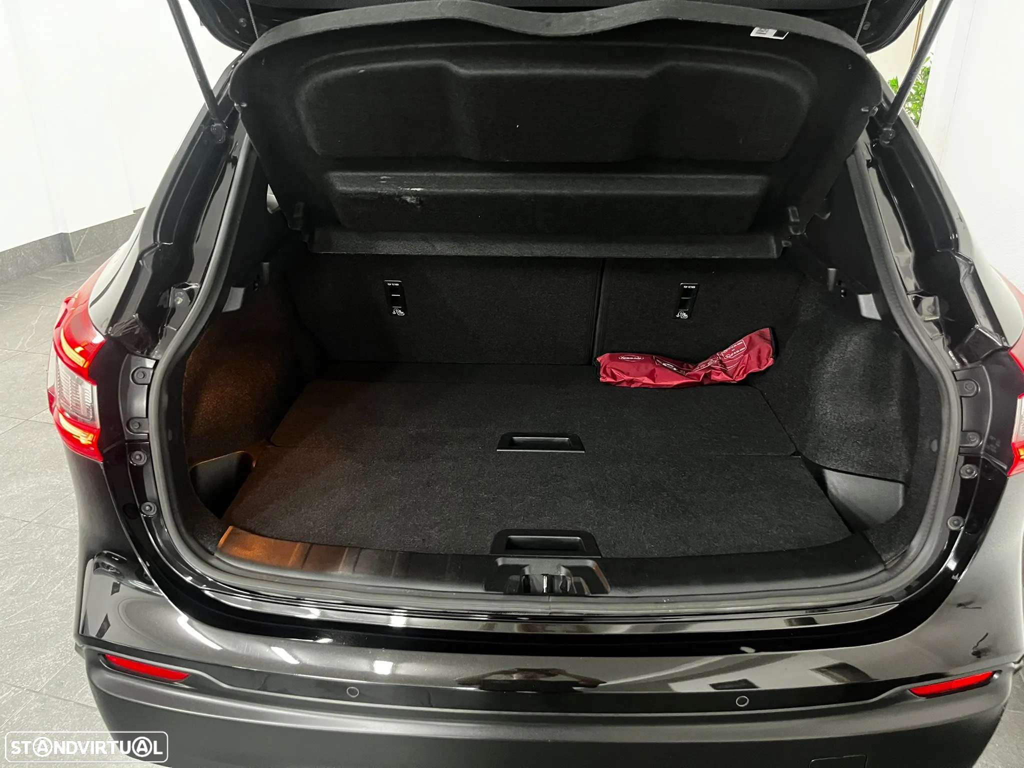 Nissan Qashqai 1.6 dCi 360 S Xtronic - 9