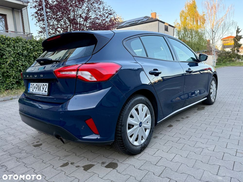 Ford Focus 1.0 EcoBoost Trend Edition - 8