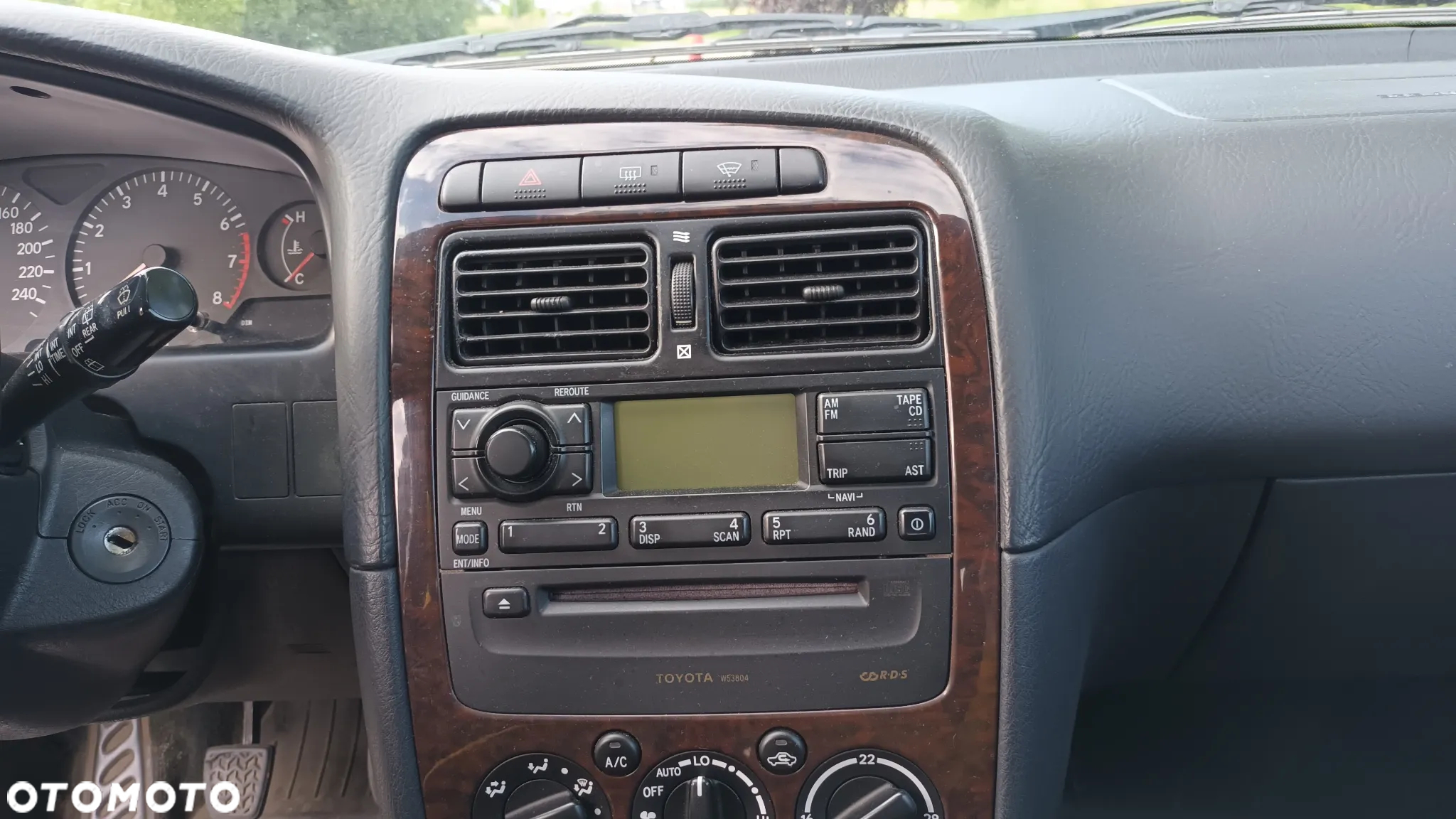 Toyota Avensis 1.8 VVT-i Terra Plus - 4