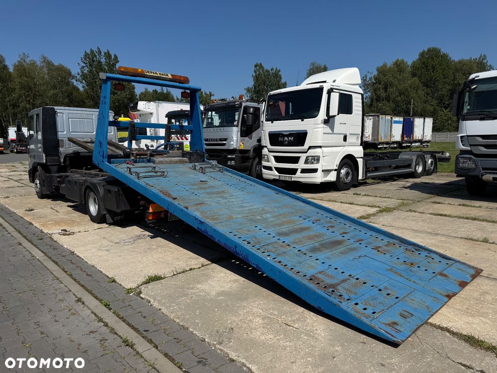 Iveco EuroCargo 100E15 hydrauliczna platforma wciągarka - 10