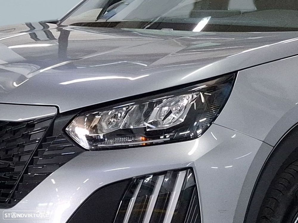 Peugeot 2008 1.2 PureTech Style - 3