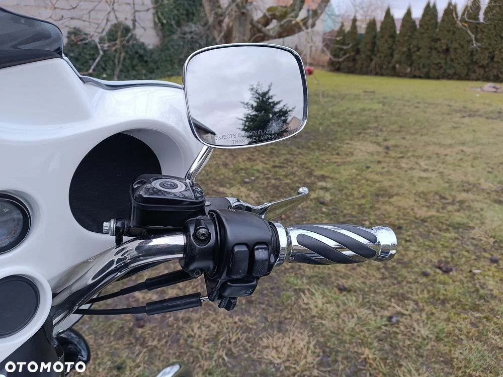 Harley-Davidson Touring Road Glide - 14