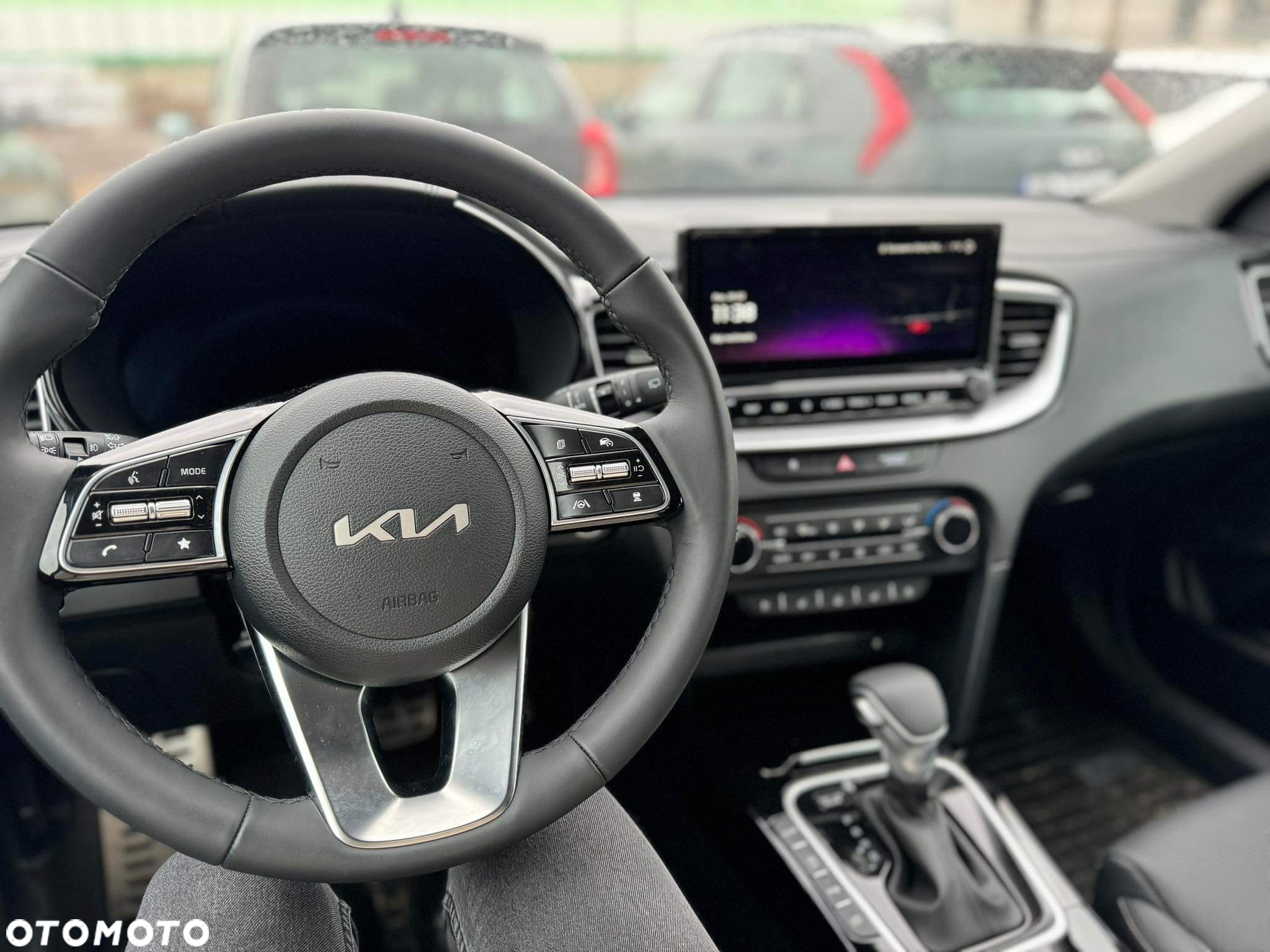 Kia XCeed 1.5 T-GDI Business Line DCT - 11