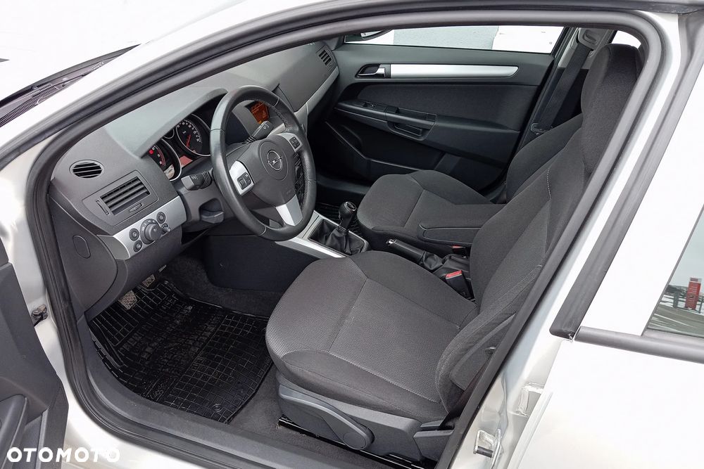 Opel Astra 1.6 - 21