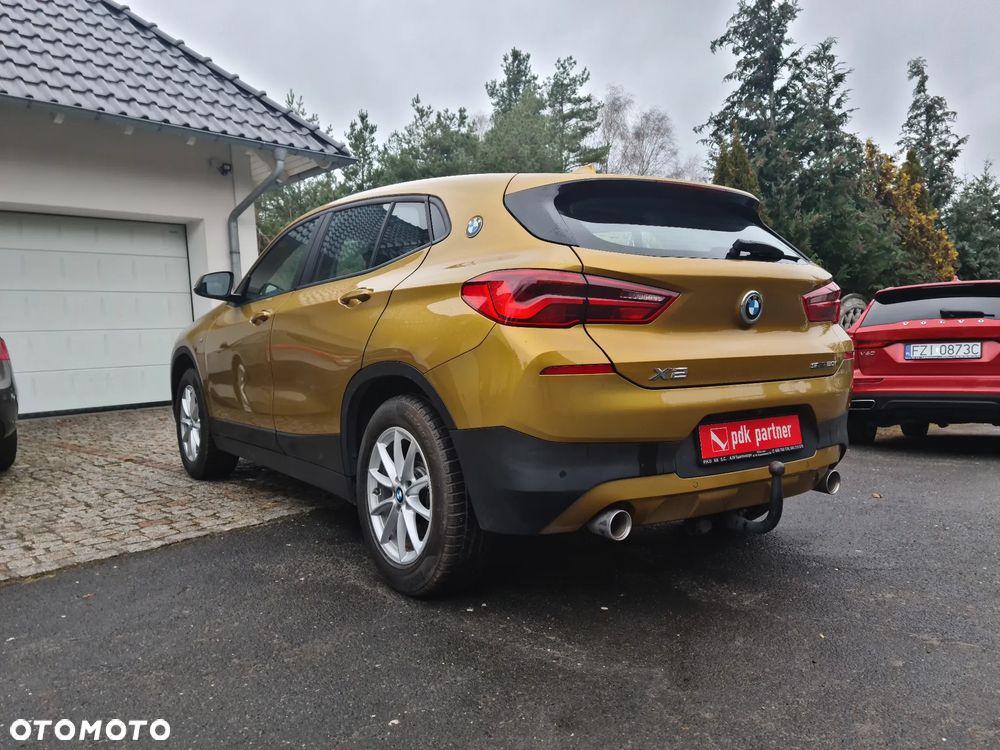 BMW X2 sDrive20i Advantage Plus - 16