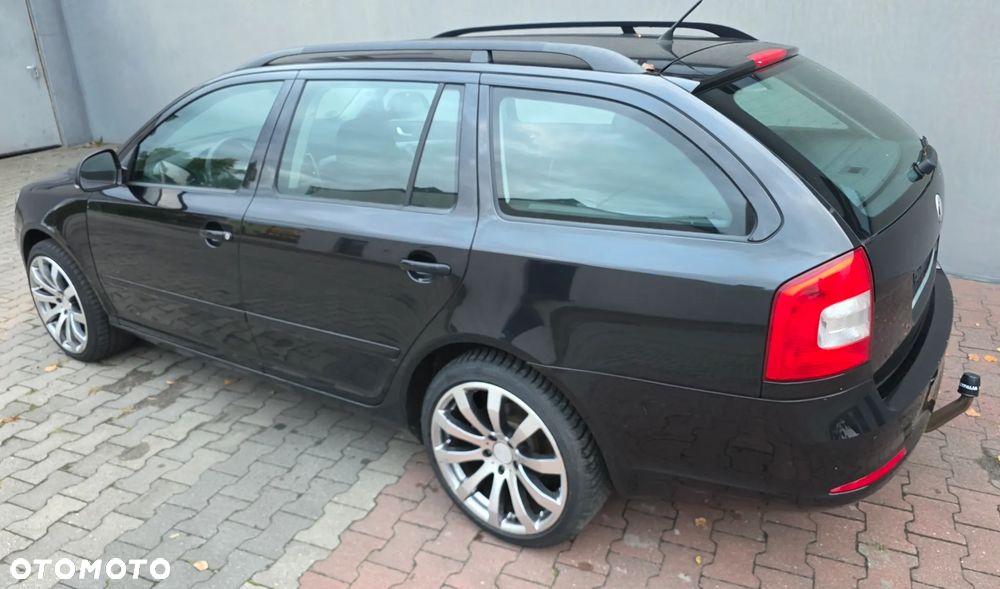 Skoda Octavia 1.4 TSI IMPULS EDITION - 8