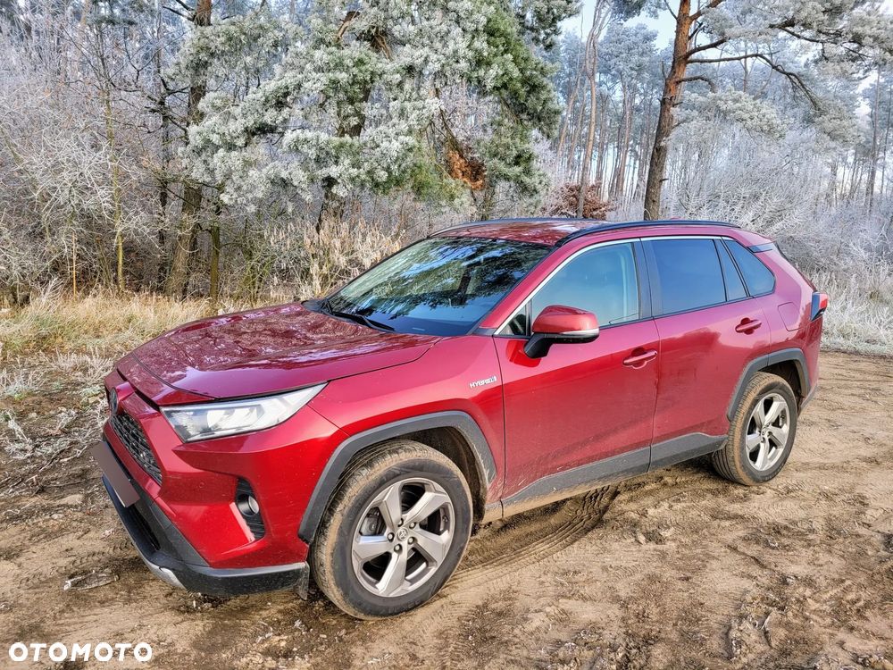 Toyota RAV4 - 1