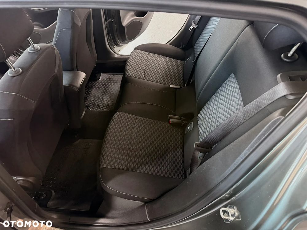 Opel Astra 1.4 T Enjoy S&S - 15