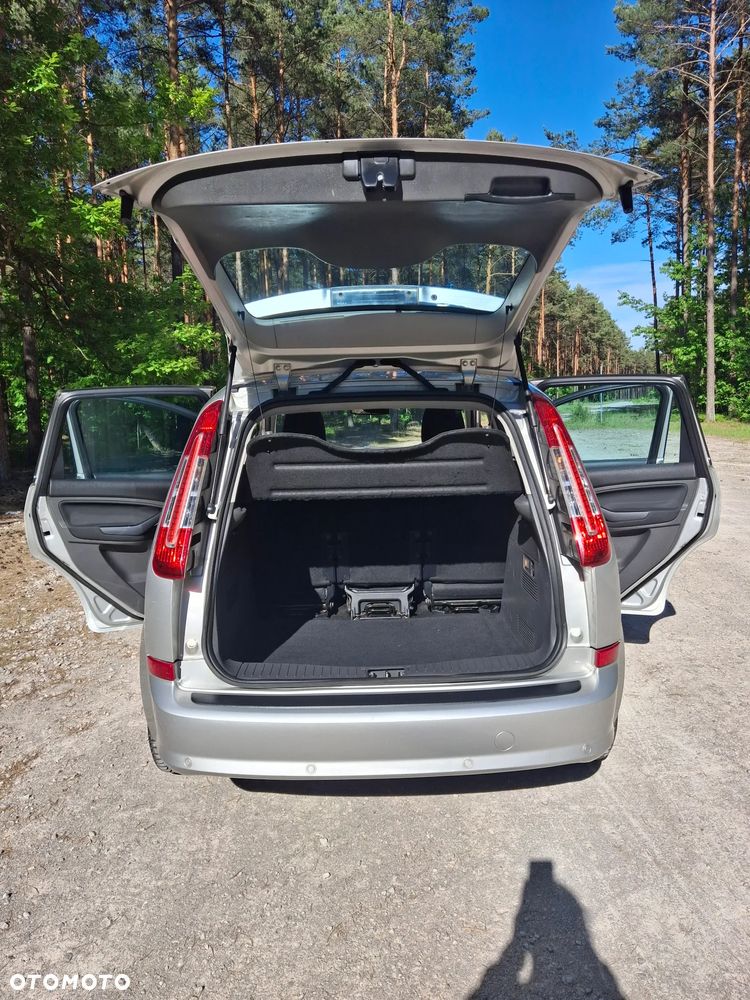 Ford C-MAX 2.0 Titanium - 15