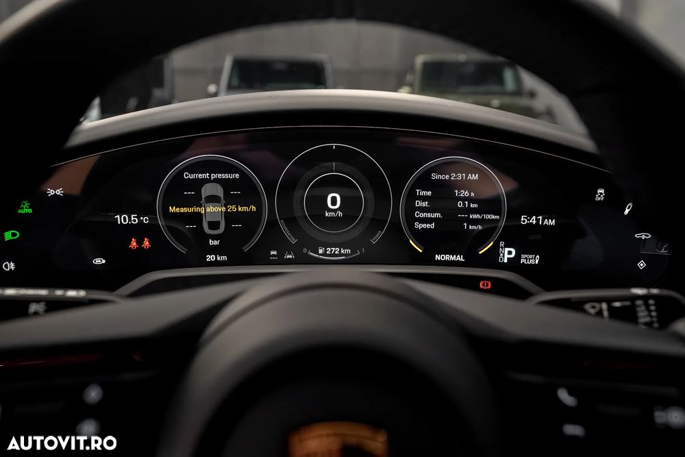 Porsche Taycan Standard - 19