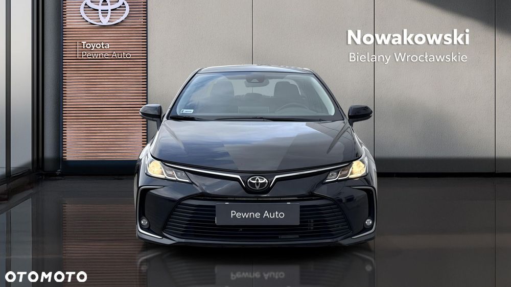 Toyota Corolla - 5
