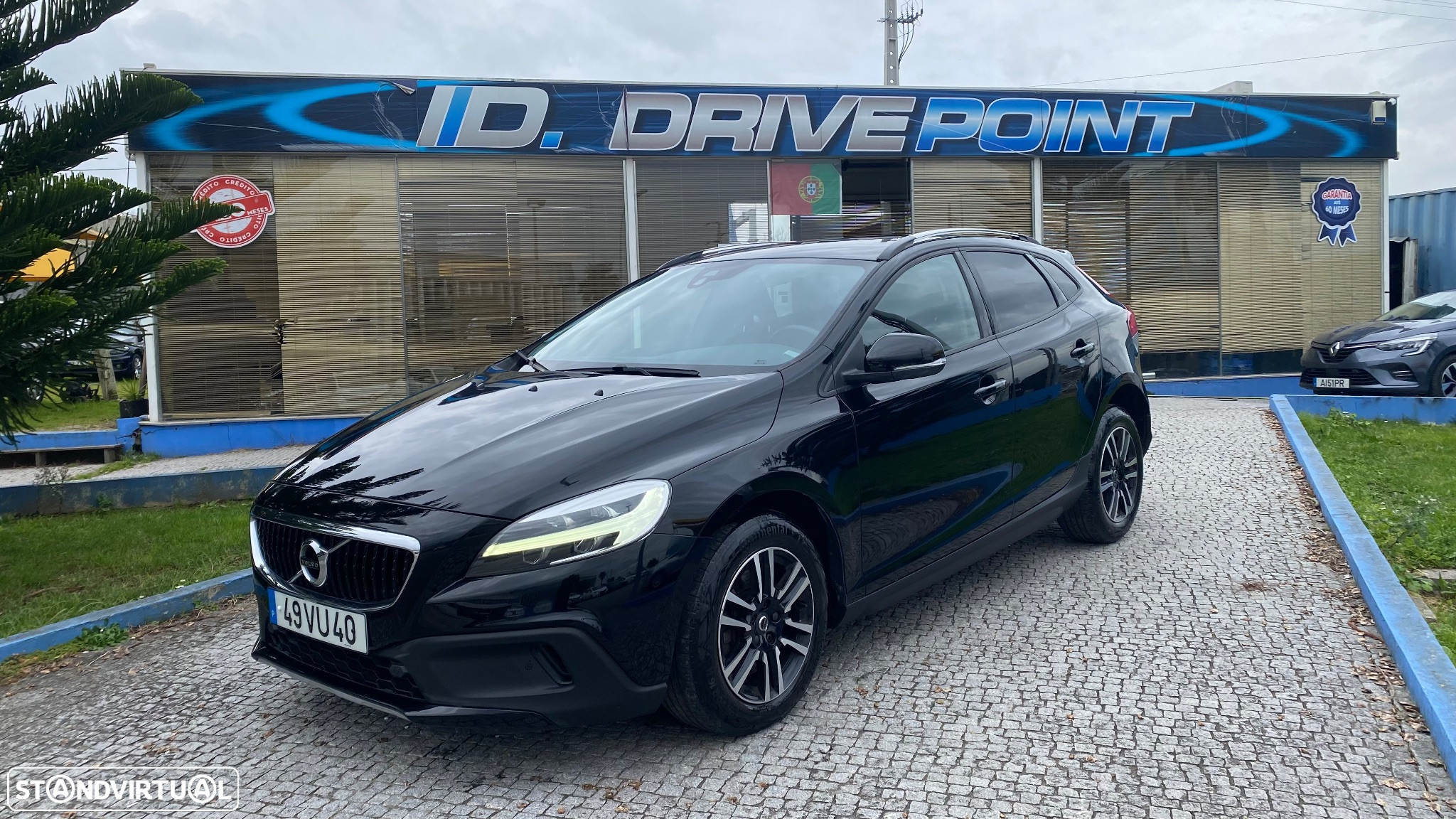 Volvo V40 Cross Country 2.0 D3 Summum - 2