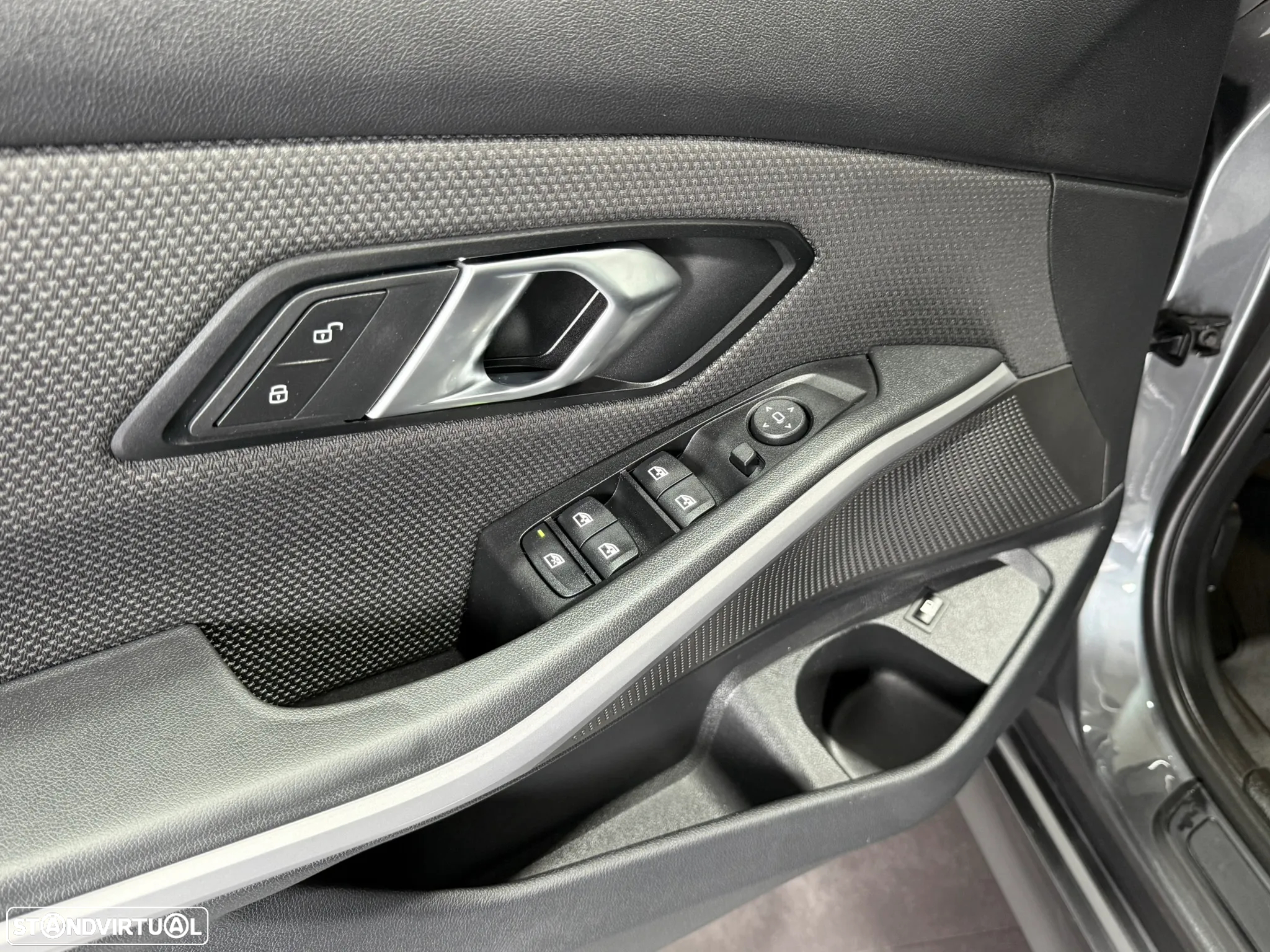 BMW 330 e Corporate Edition Auto - 19