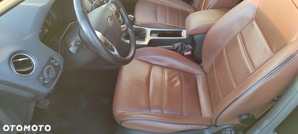 Ford Mondeo 2.0 TDCi Ghia - 16