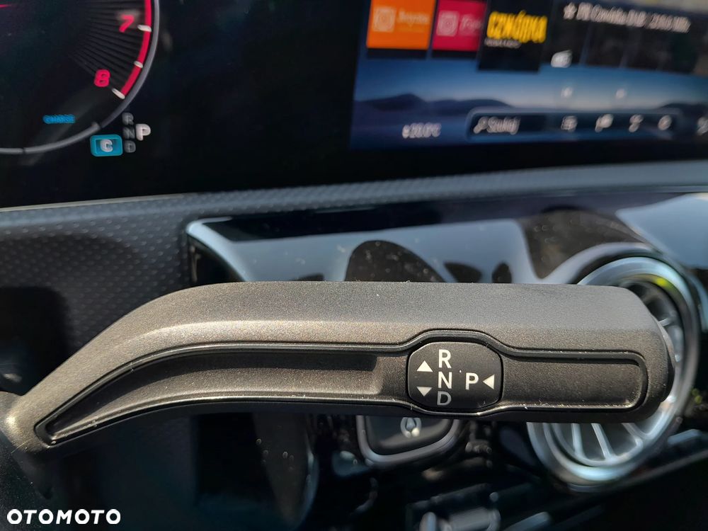Mercedes-Benz Klasa A 200 AMG Line 7G-DCT - 14