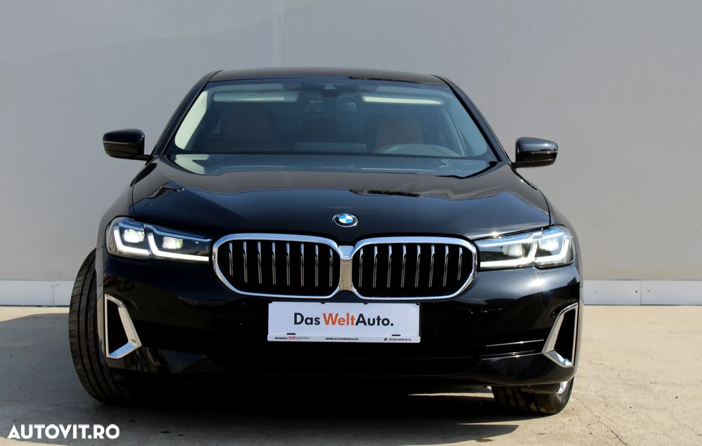 BMW Seria 5 520i Aut. Luxury Line - 3
