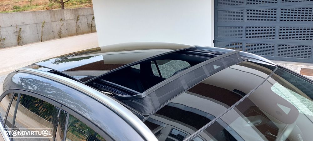 Mercedes-Benz GLA 180 d 8G-DCT - 9