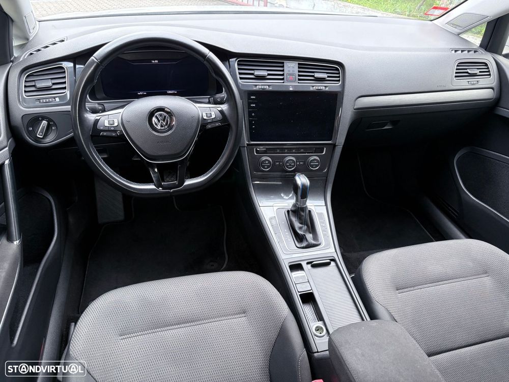 VW e-Golf AC/DC - 29