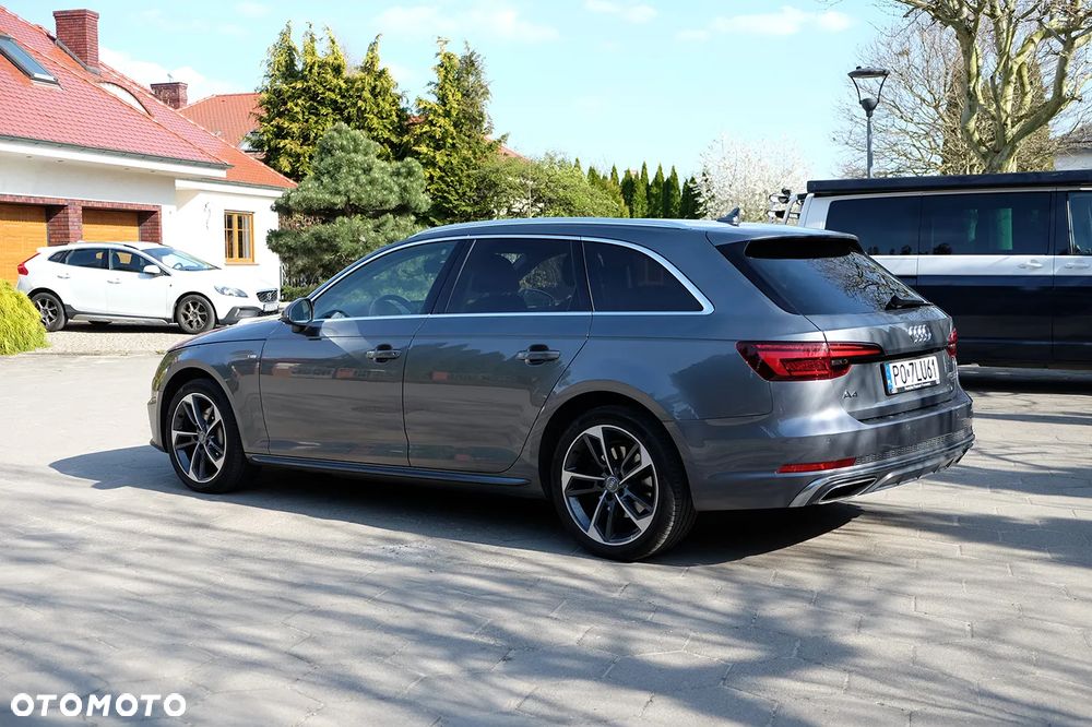Audi A4 Avant 40 TDI Quattro S Line S tronic - 5