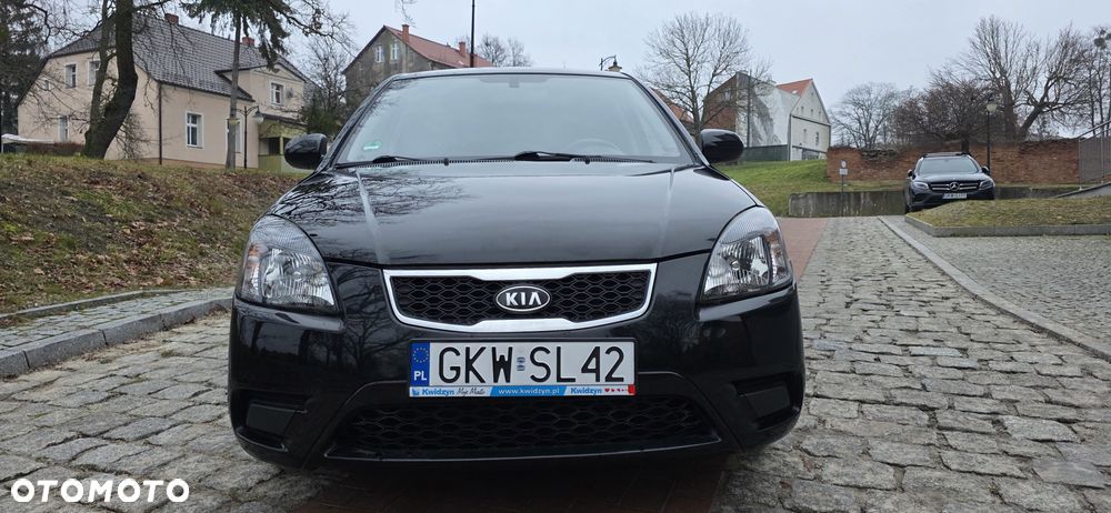 Kia Rio 1.4 Family + - 30