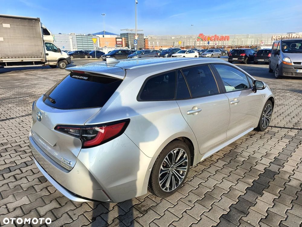 Toyota Corolla 1.8 Hybrid Comfort - 4