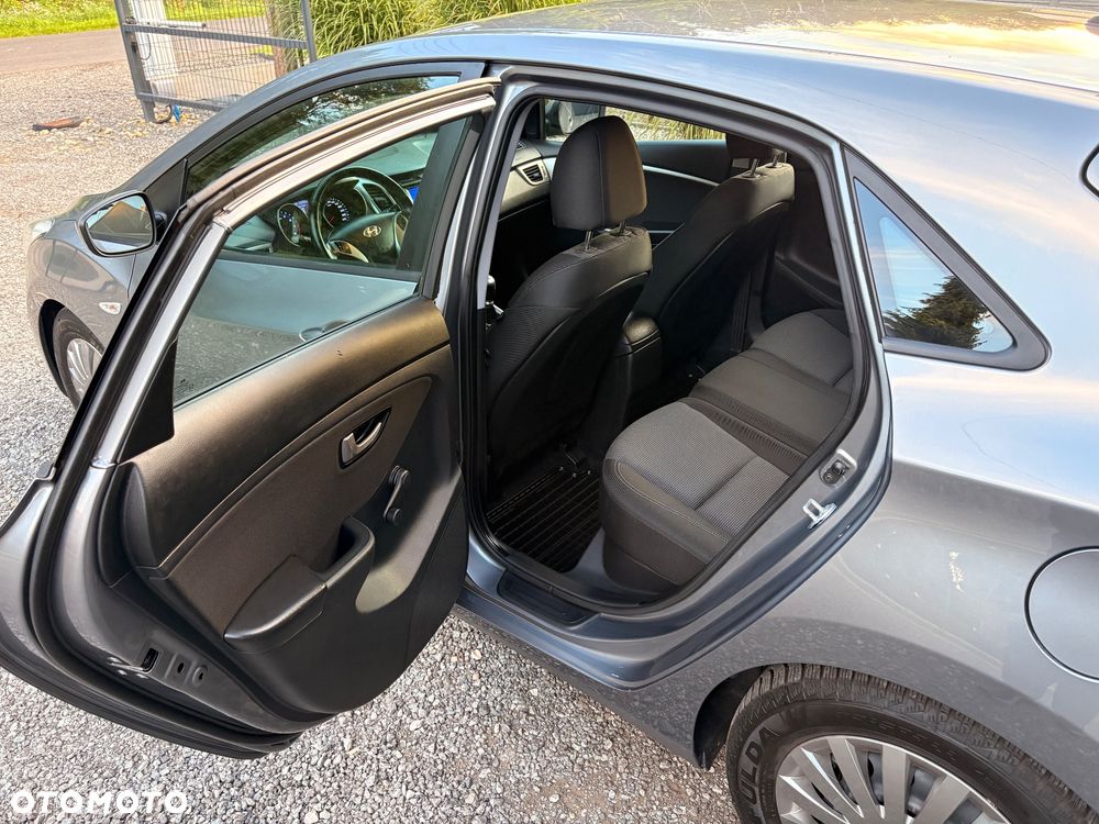 Hyundai i30 1.4 Premium - 15