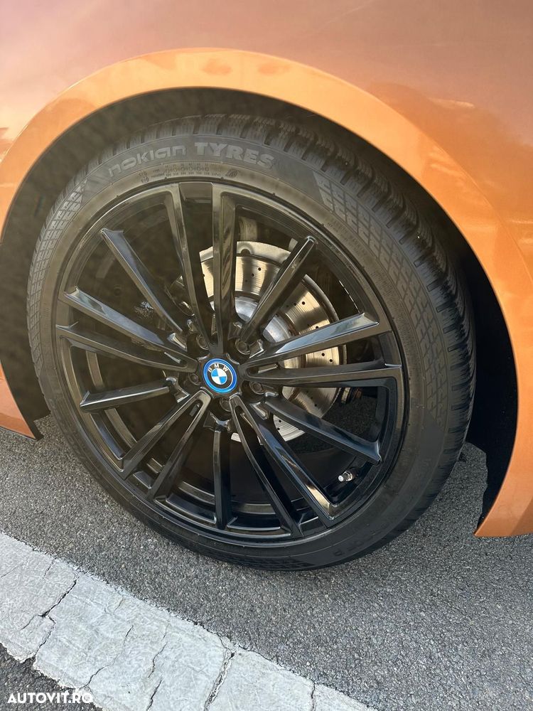 BMW i8 Standard - 11