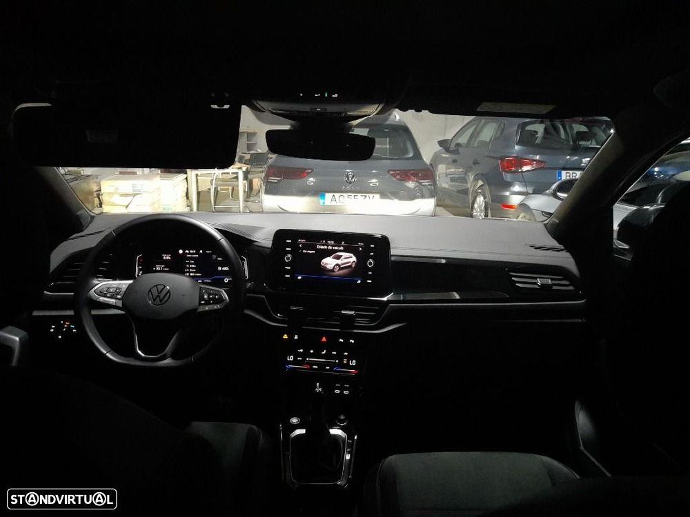VW T-Roc 1.5 TSI Black Style DSG - 29