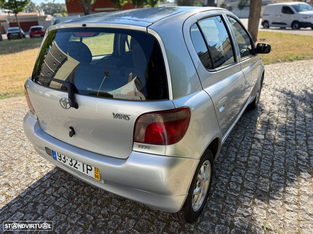 Toyota Yaris 1.0 Sol - 16