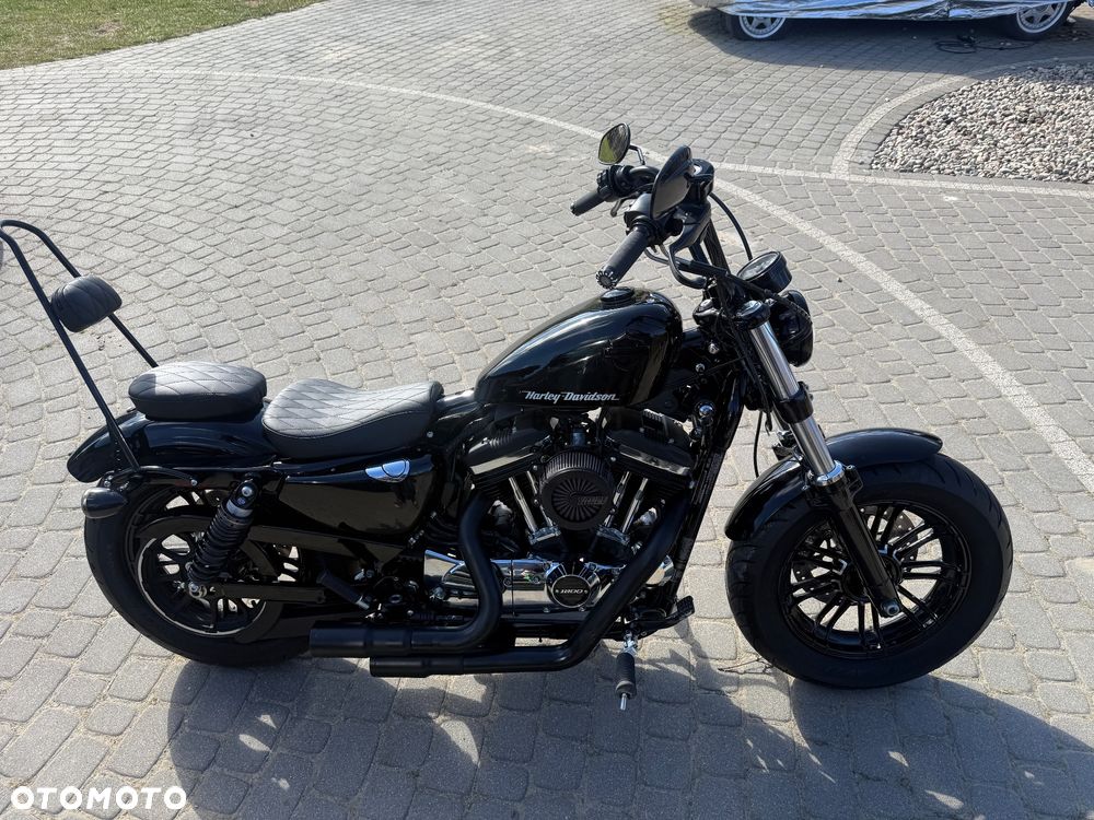 Harley-Davidson Sportster - 24
