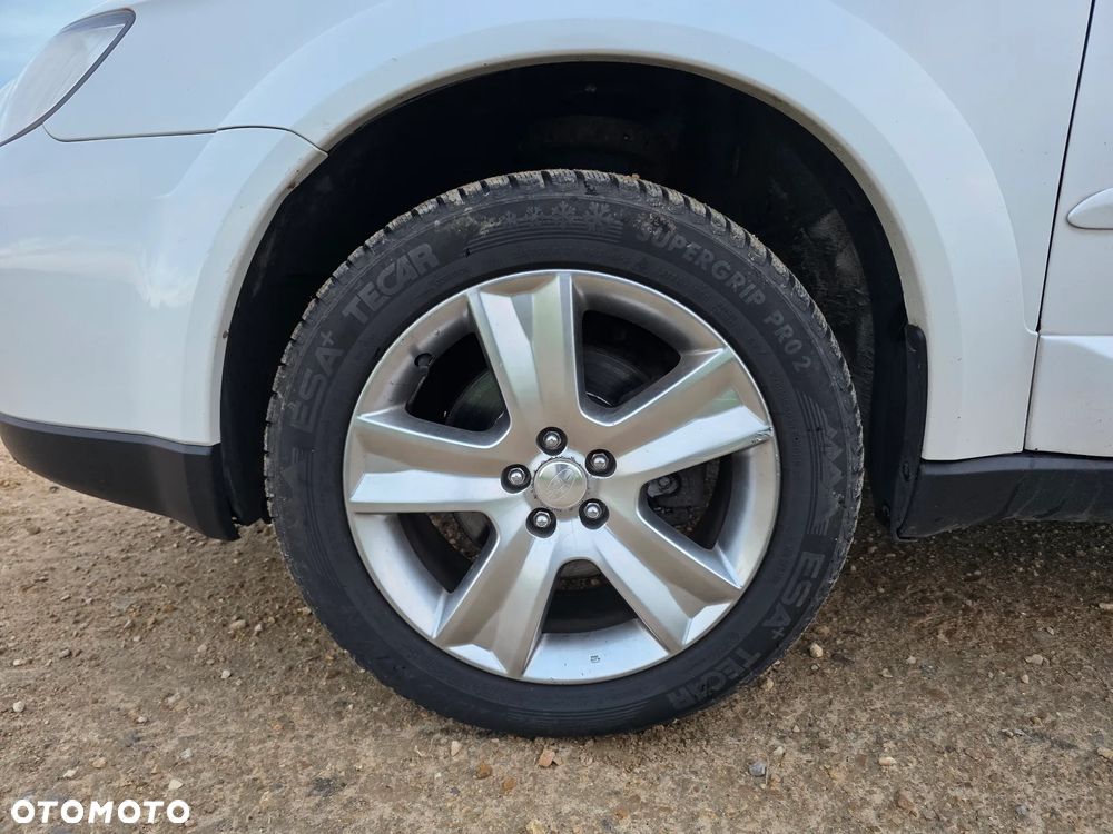 Subaru Outback - 10