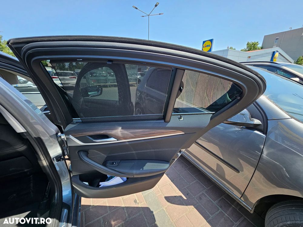 BMW Seria 5 530d xDrive Aut. M Sport Edition - 15