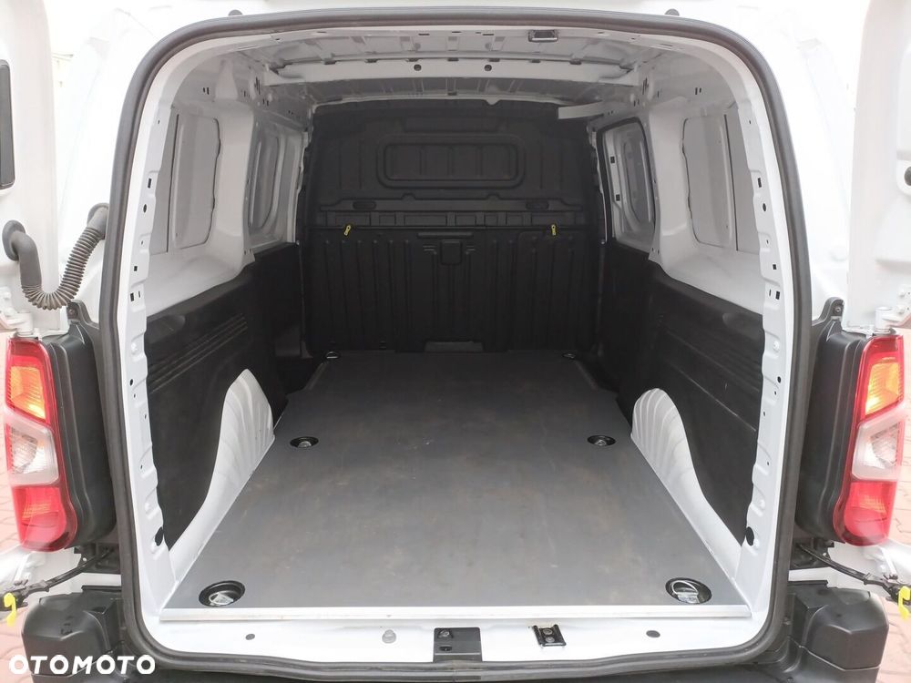 Toyota PROACE CITY - 12