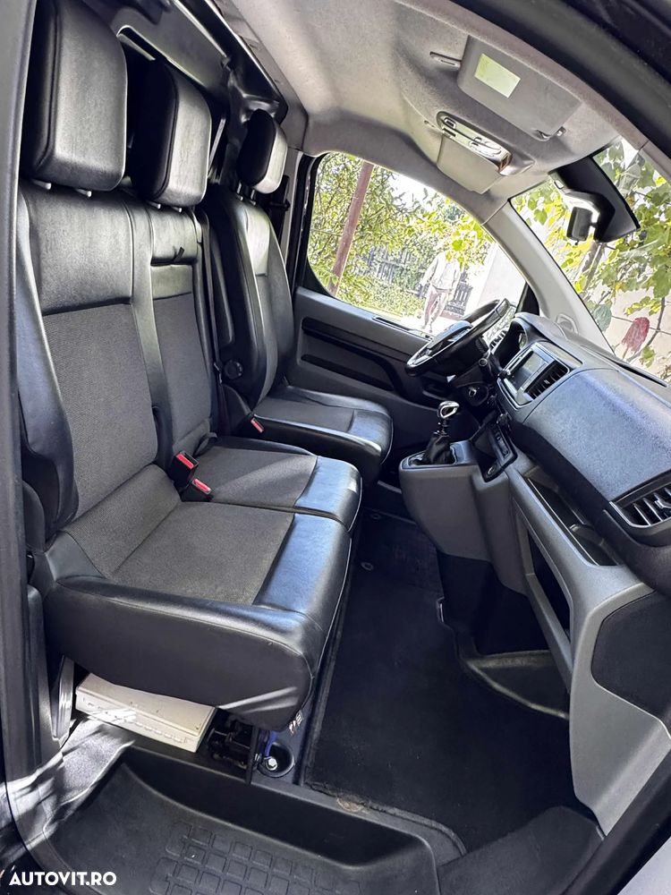 Opel Vivaro - 10