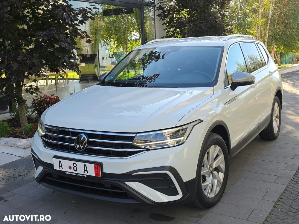 Volkswagen Tiguan - 28