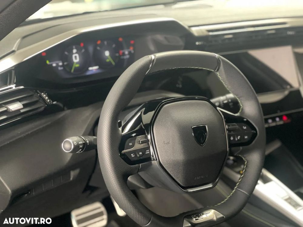 Peugeot 308 1.5L BlueHDI 130 S&S EAT8 GT - 19