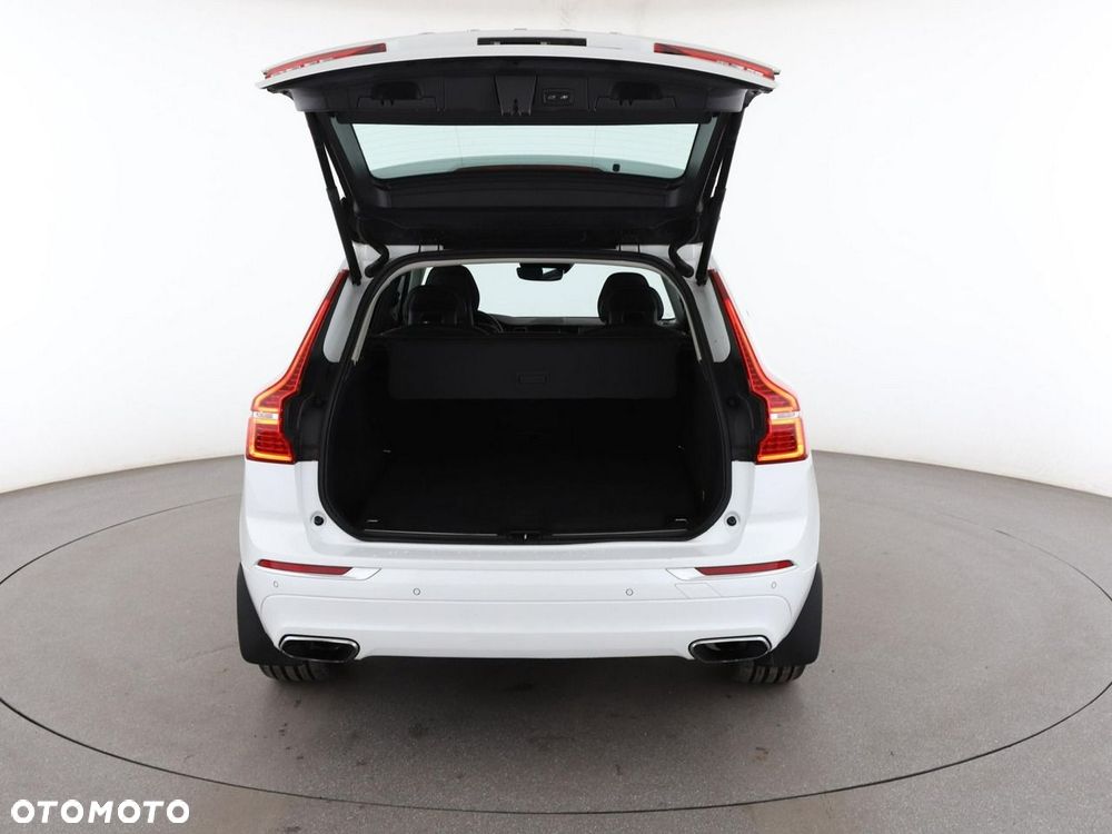 Volvo XC 60 T8 Twin Engine AWD Geartronic Inscription - 21