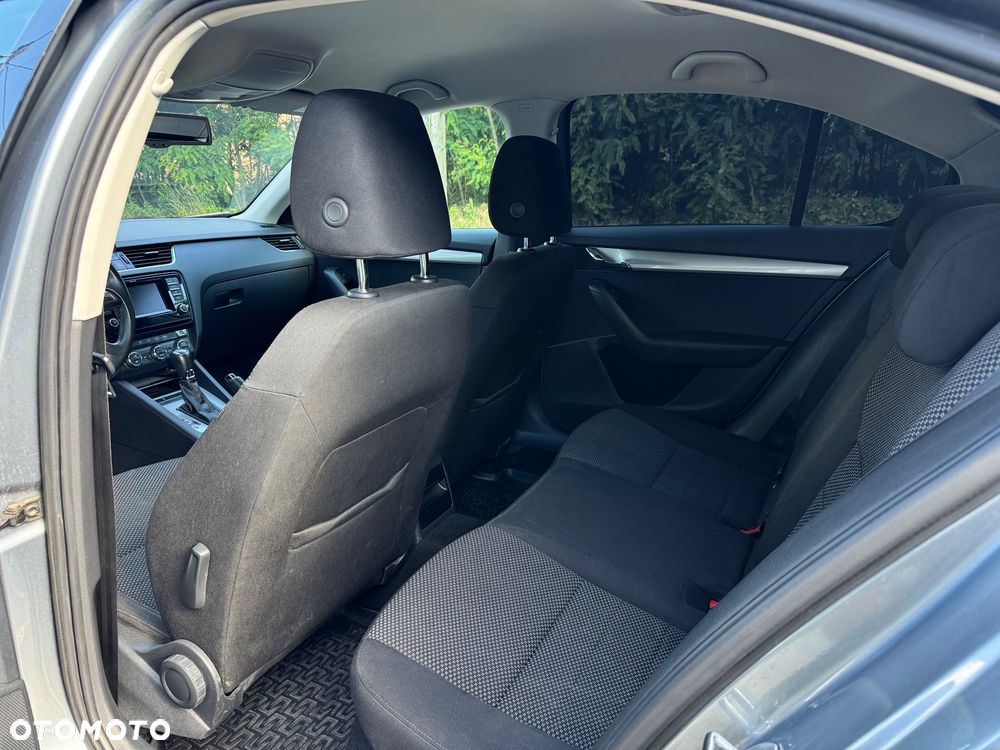 Skoda Octavia 1.8 TSI Ambition DSG - 18