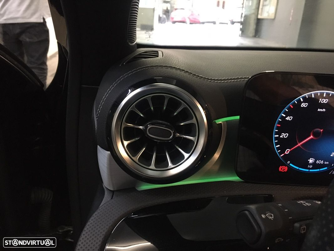 Mercedes-Benz A 180 d AMG Line - 49