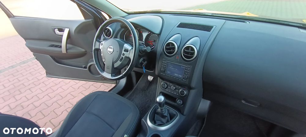 Nissan Qashqai 1.6 dCi Visia S&S - 29