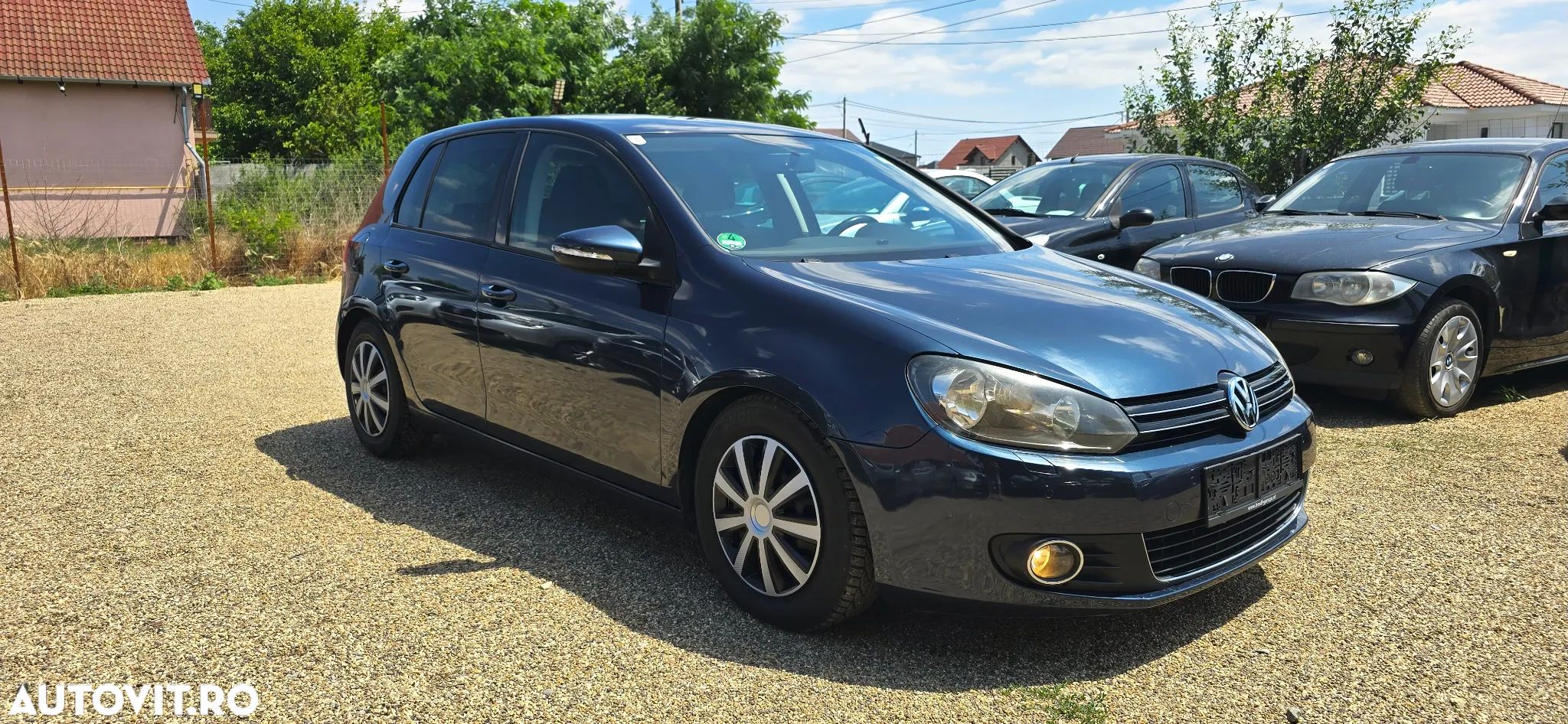 Volkswagen Golf 2.0 TDI Highline - 1