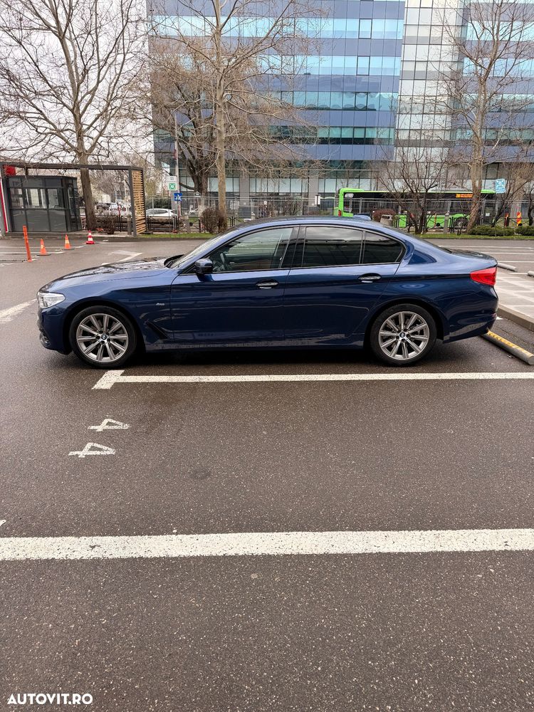 BMW Seria 5 520d AT - 11