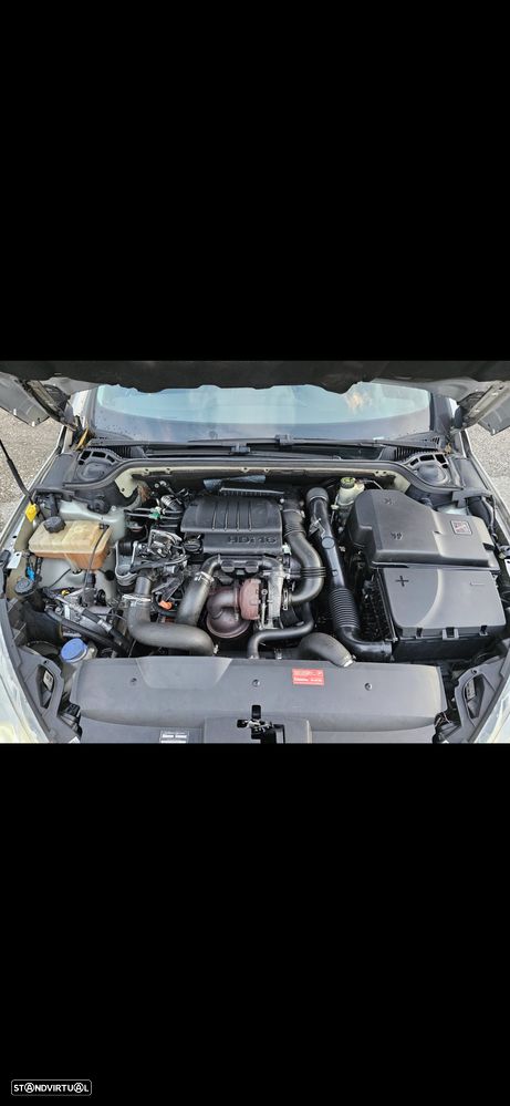 Peugeot 407 SW 1.6 HDi Executive - 8