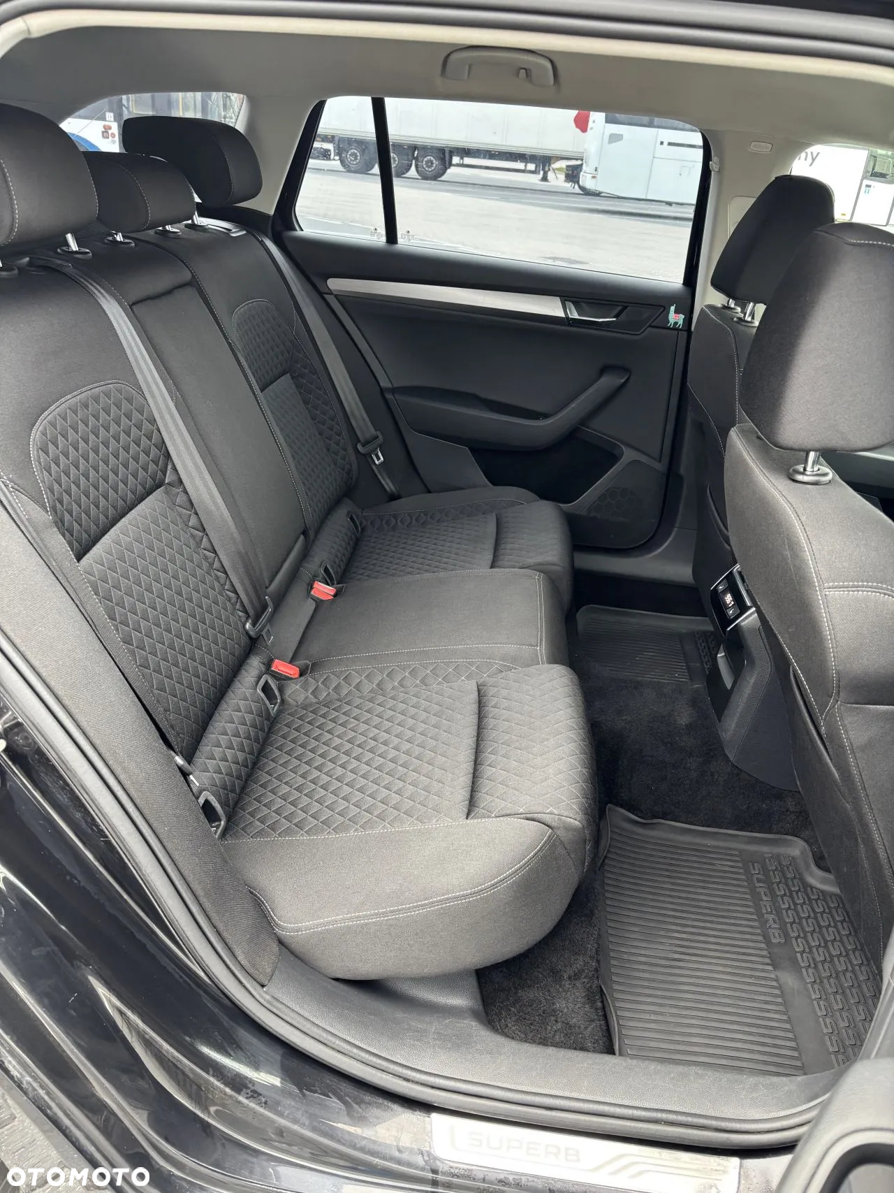 Skoda Superb 2.0 TDI Style - 16