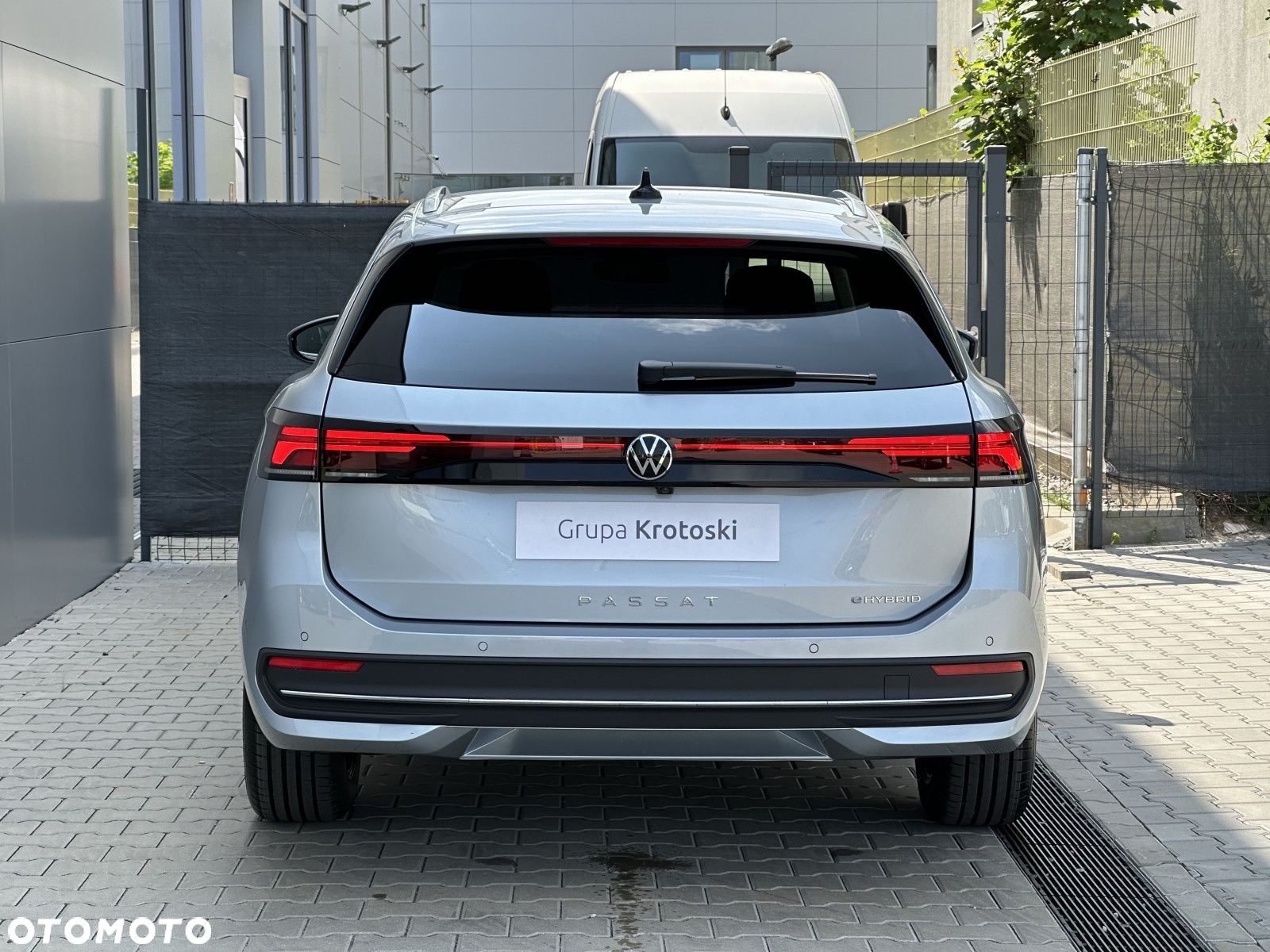 Volkswagen Passat - 9