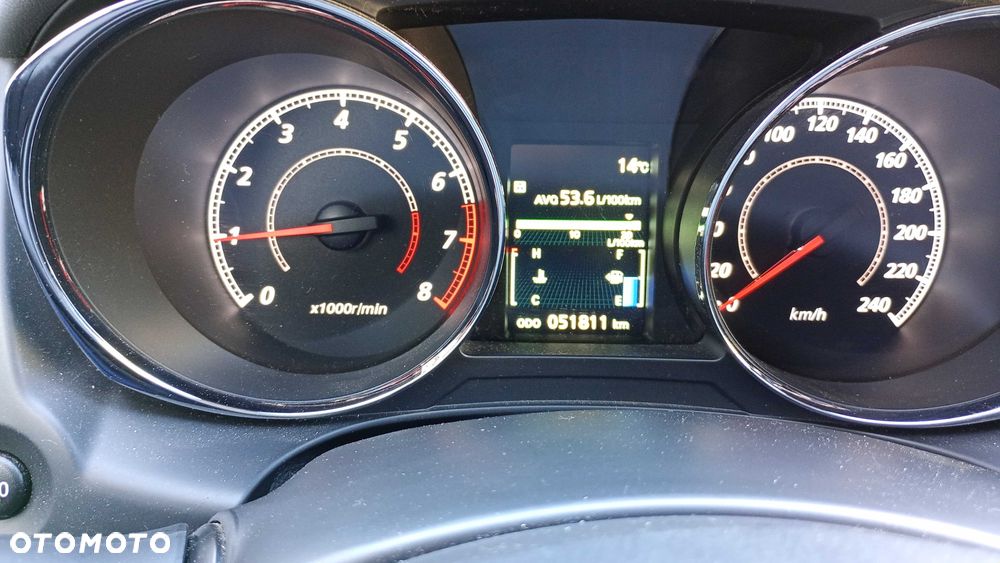 Mitsubishi ASX - 10